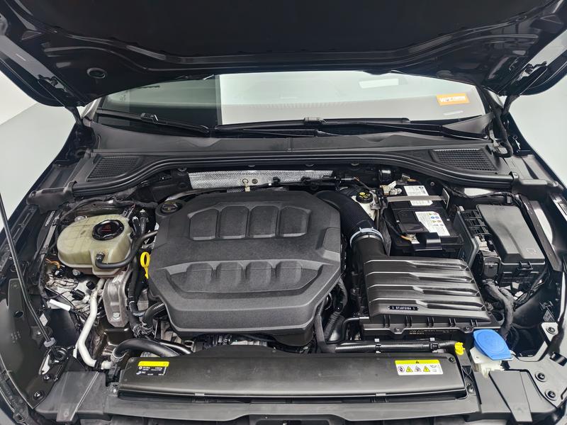 Volkswagen Golf GTI 2023