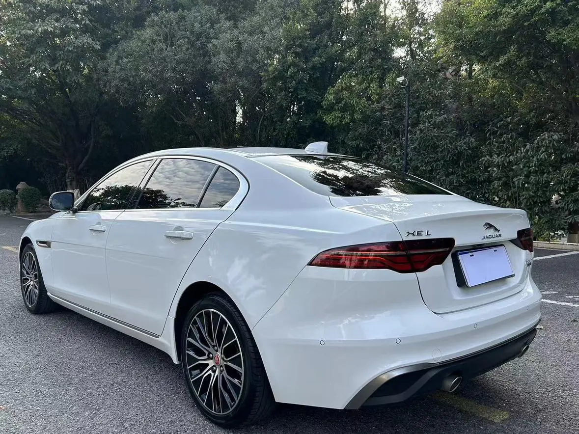 Jaguar Jaguar XEL 2.0T 200PS S Enterprising Elegant Version