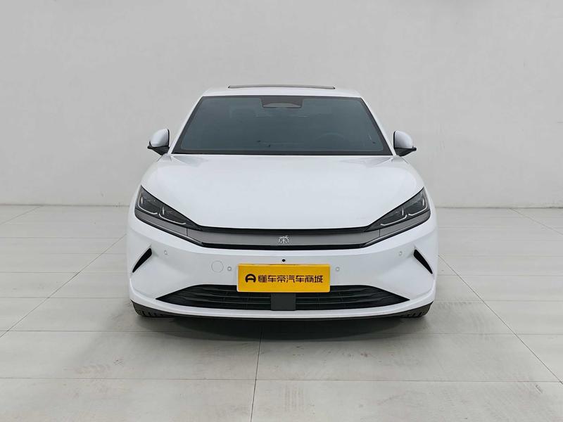 BYD Qin L EV 2025
