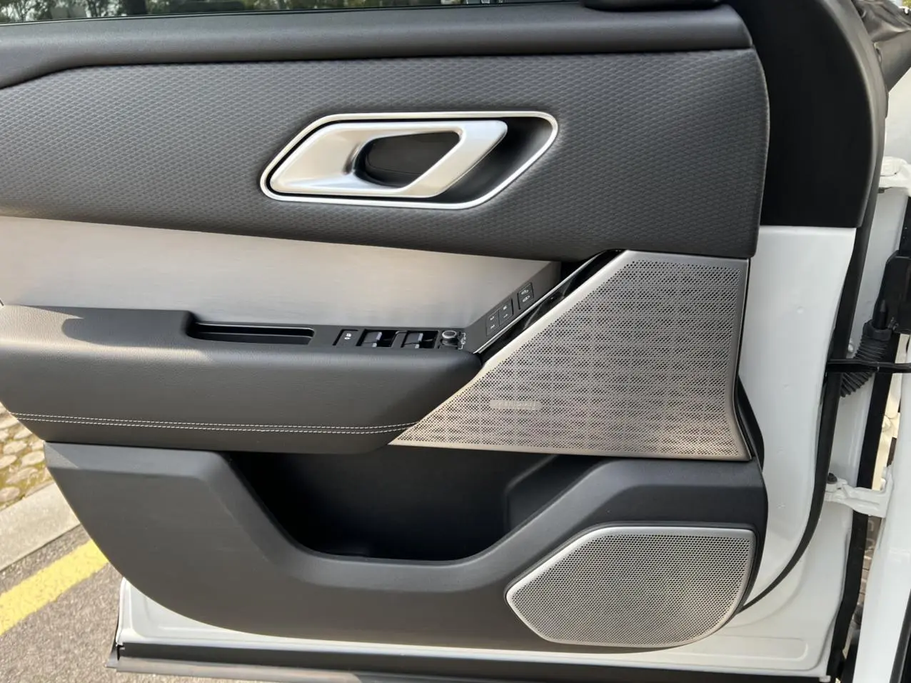 Land Rover Range Rover Star Pulse P380 R-DYNAMIC SE