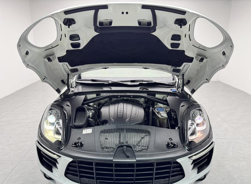 Porsche Macan 2017