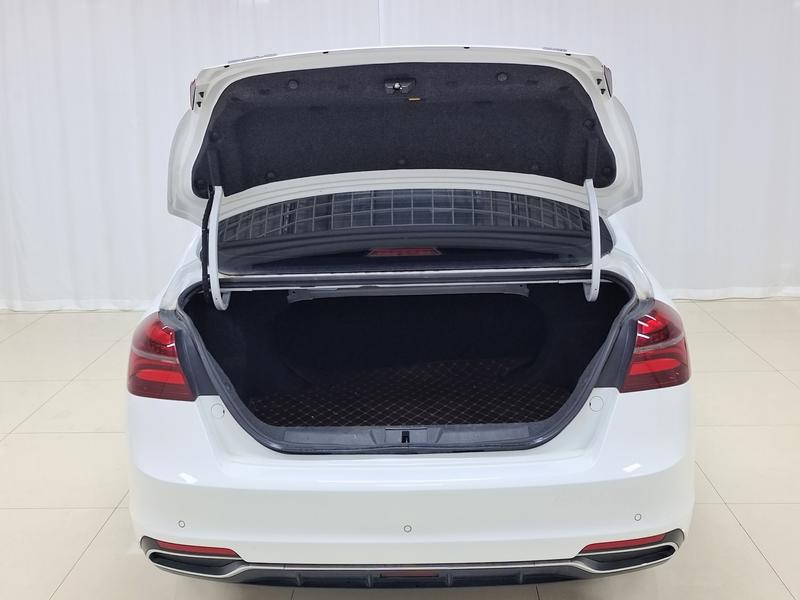 Geely Emgrand 2019
