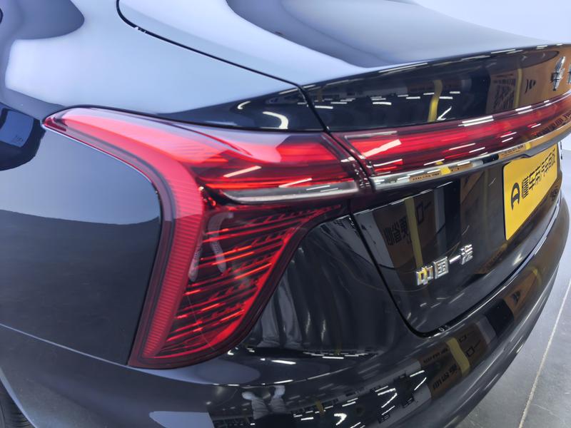 Hongqi Red Flag H5 2023