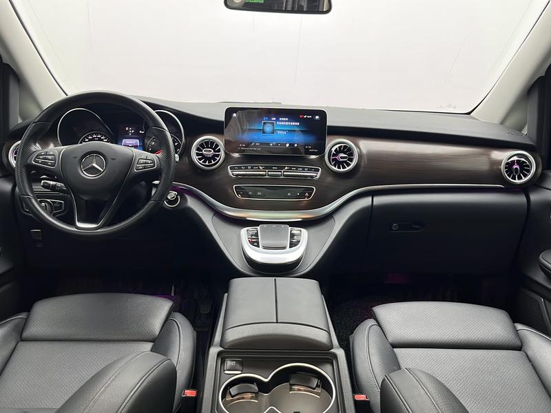 Mercedes-Benz Mercedes Benz V-Class 2022