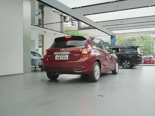 Nissan TIIDA 1.6L CVT Zhizun Edition