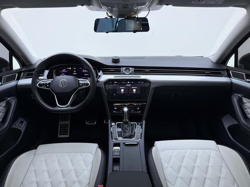 Volkswagen Magotan 2023