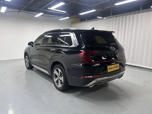Hyundai Shengda 380 TGDi GLS automatic two-wheel drive deluxe Edition