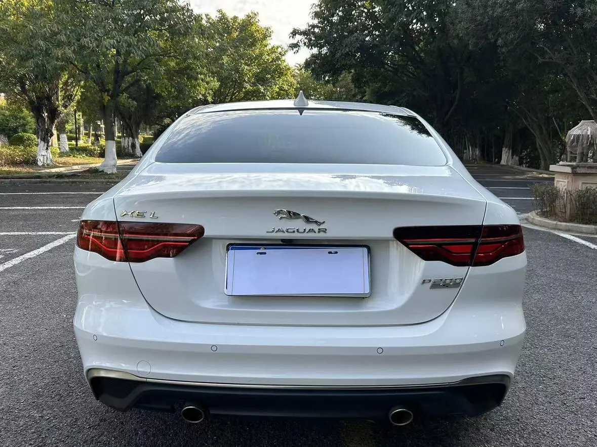 Jaguar Jaguar XEL 2.0T 200PS S Enterprising Elegant Version