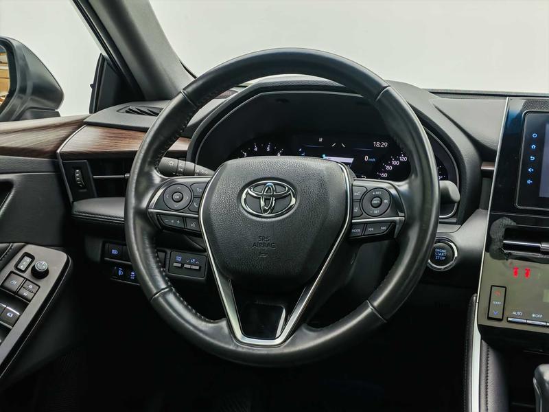 Toyota Asian Dragon 2023