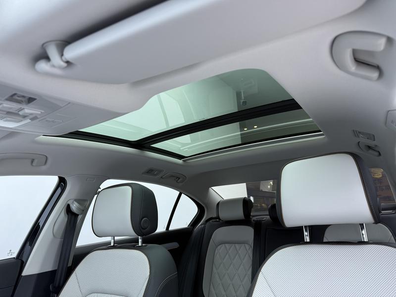 Volkswagen Magotan 2024