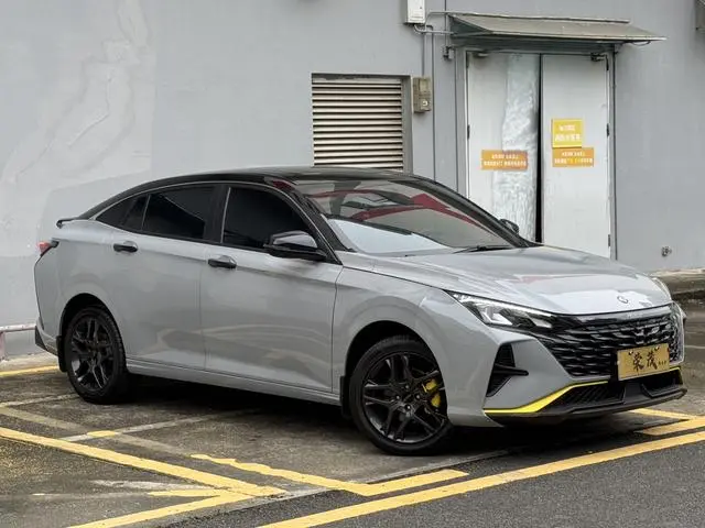 Dongfeng Fengshen Yi Hyun 1.5T Automatic Dreamcatcher Edition