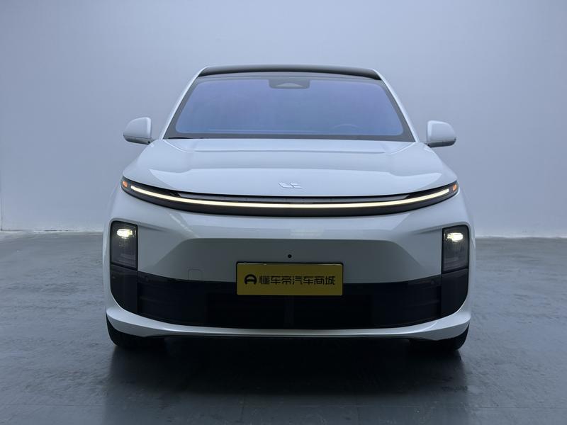 Li Auto Ideal L6 2024