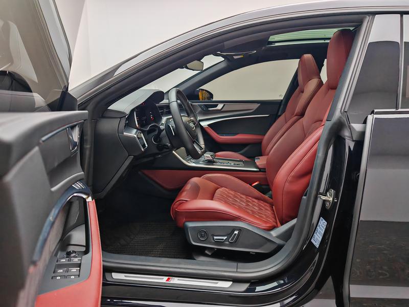 Audi Audi A7L 2024