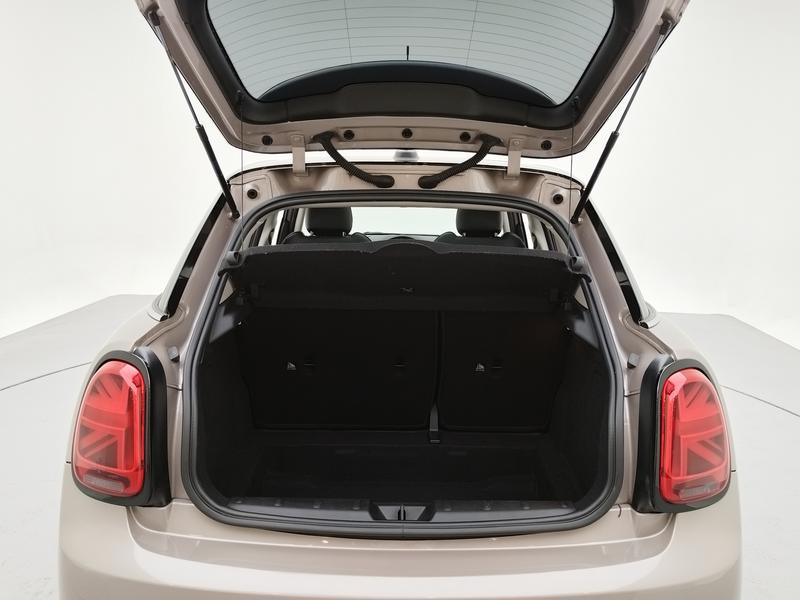 MINI MINI 2023