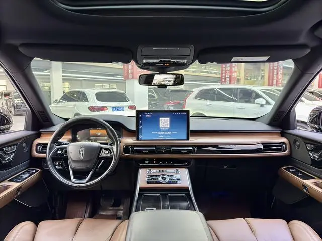 Lincoln Flying home 3.0T V6 four-wheel drive Zunya edition