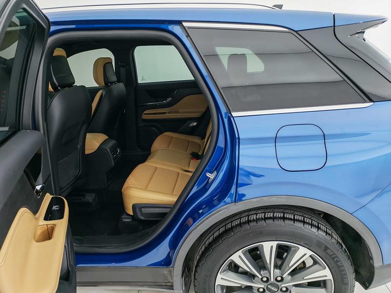 Lincoln adventurer 2022