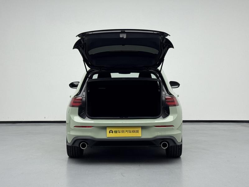 Volkswagen Golf GTI 2023