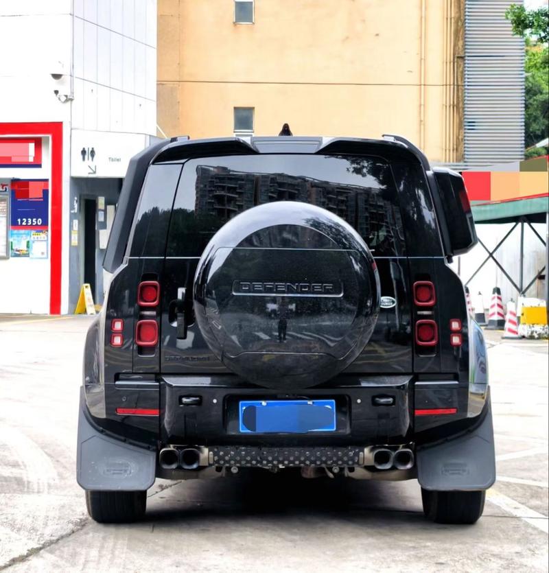 Land Rover guard 2025