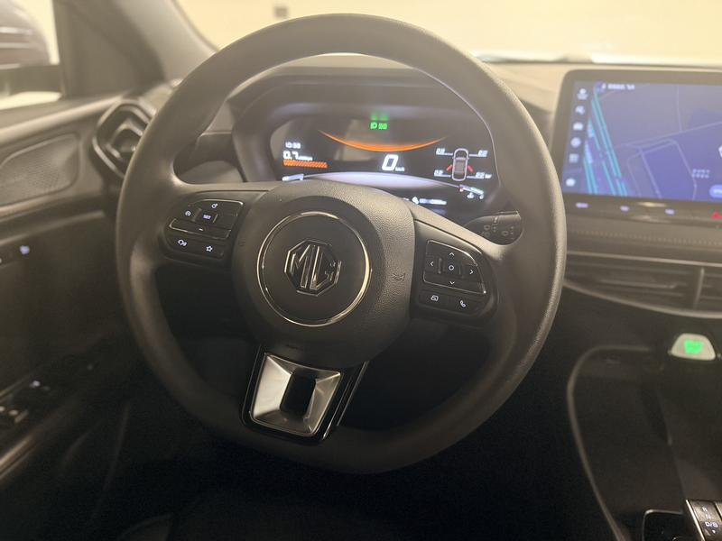 MG MG5 2025