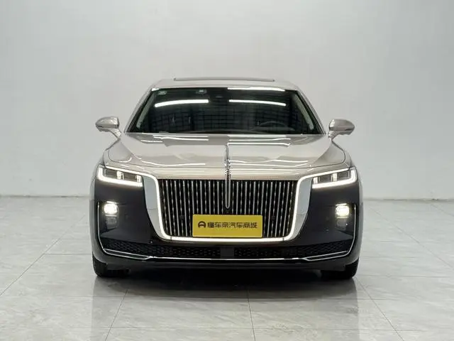 Hongqi Hongqi H9 3.0T Zhilian flag collar four-seater version