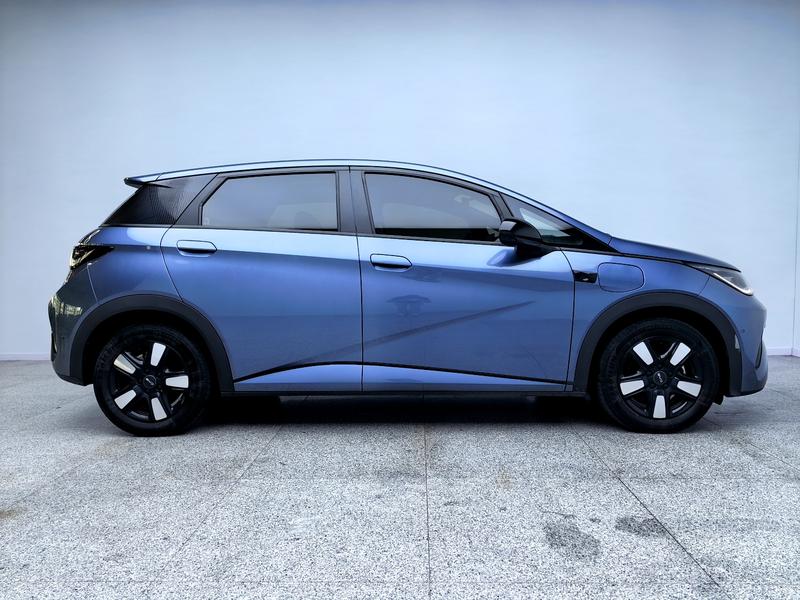 BYD dolphin 2025