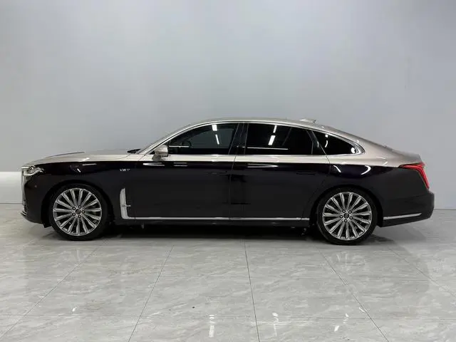 Hongqi Hongqi H9 3.0T Zhilian flag collar four-seater version