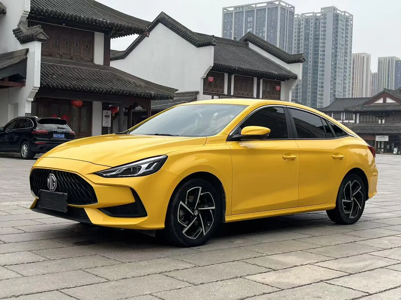 MG MG5 180DVVT CVT Youth Fashion Edition