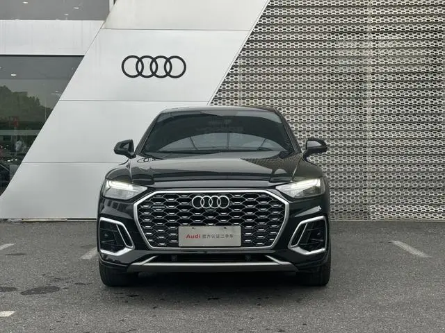 Audi Audi Q5L Sportback 40 TFSI Luxury