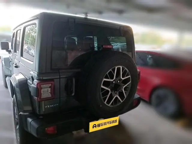 Jeep Wrangler 4xe PHEV Four-door 2.0T 4xe Sahara