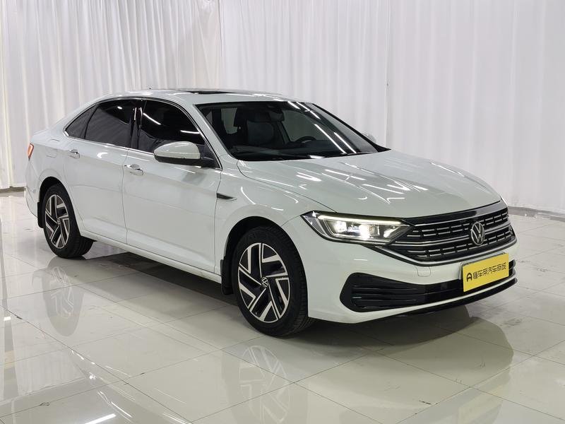 Volkswagen Sagitar 2024