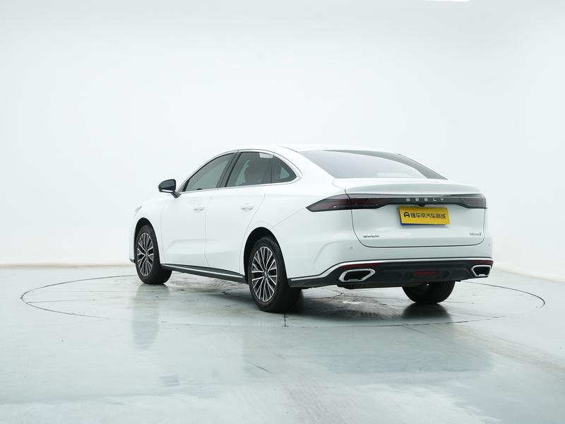 Geely Emgrand 2026