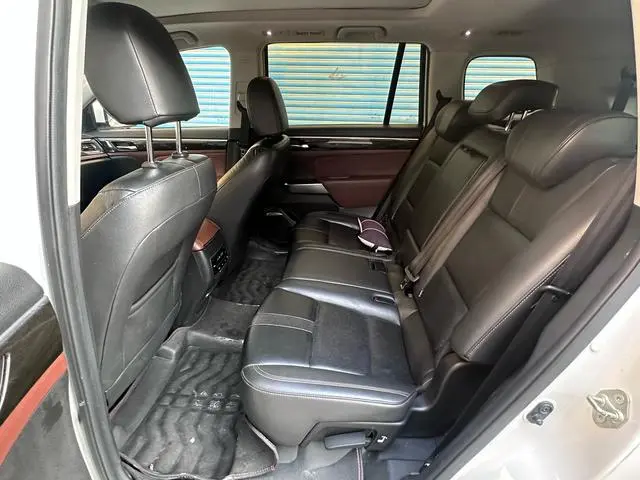 GAC Trumpchi GS8 320T two-wheel drive luxury Zhilian Edition 7 seats
