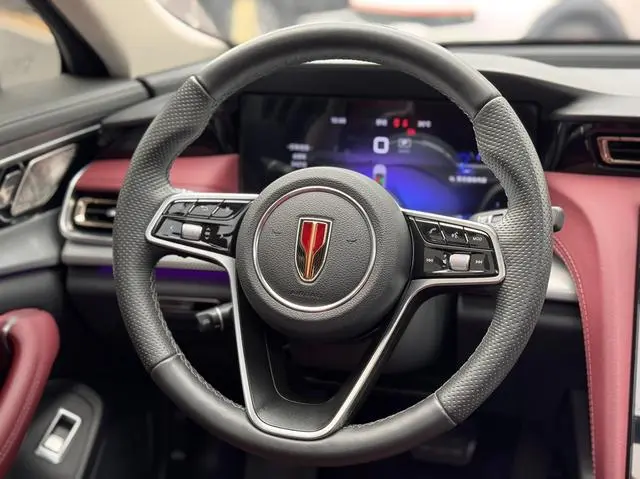 Hongqi Hongqi H5 2.0T Automatic Smart Union flag collar version