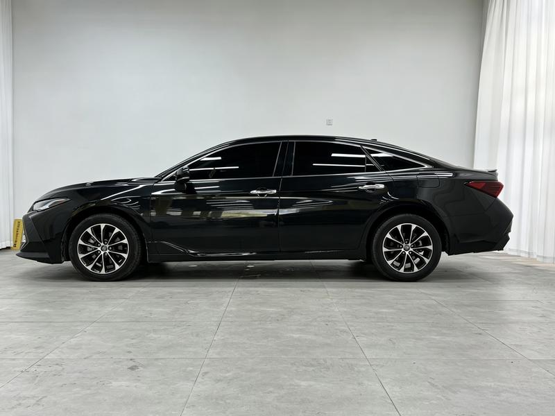 Toyota Asian Dragon 2023