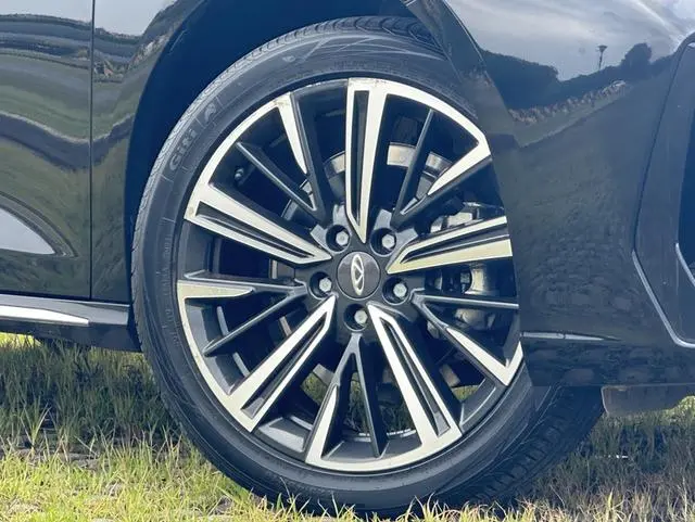 Chery Fulwin Arrizo 8 1.6TGDI DCT is still