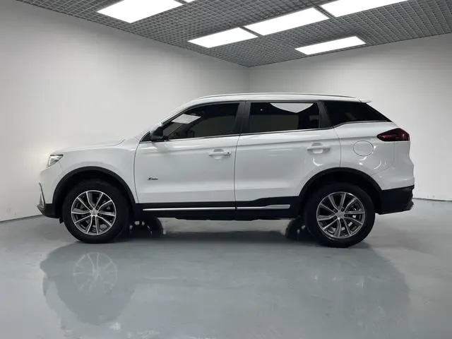 Geely Boyue 1.8TD DCT two-wheel drive intelligent 4G connected version