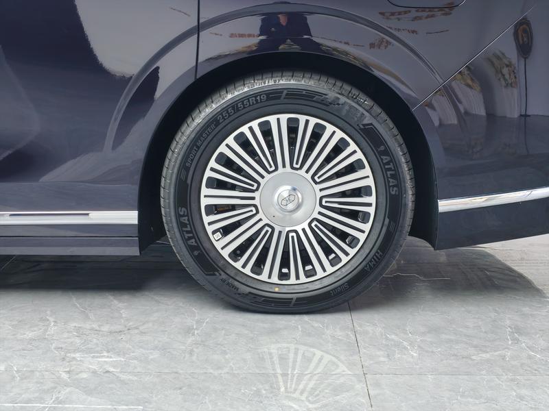 Luxeed Zhijie V9 2026