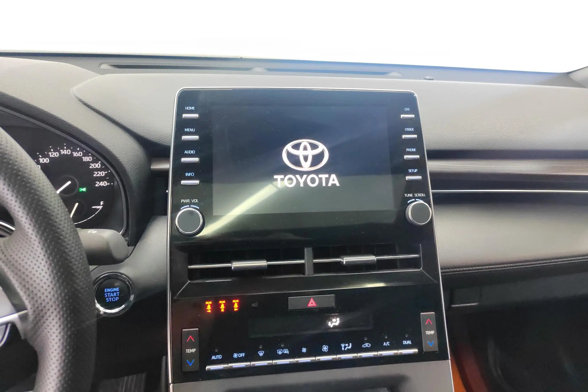 TOYOTA Asian dragon 2.0L Enterprising version Country VI