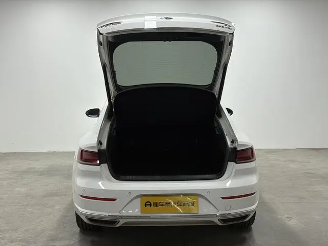 Volkswagen Volkswagen CC 330TSI Charm Edition Country VI