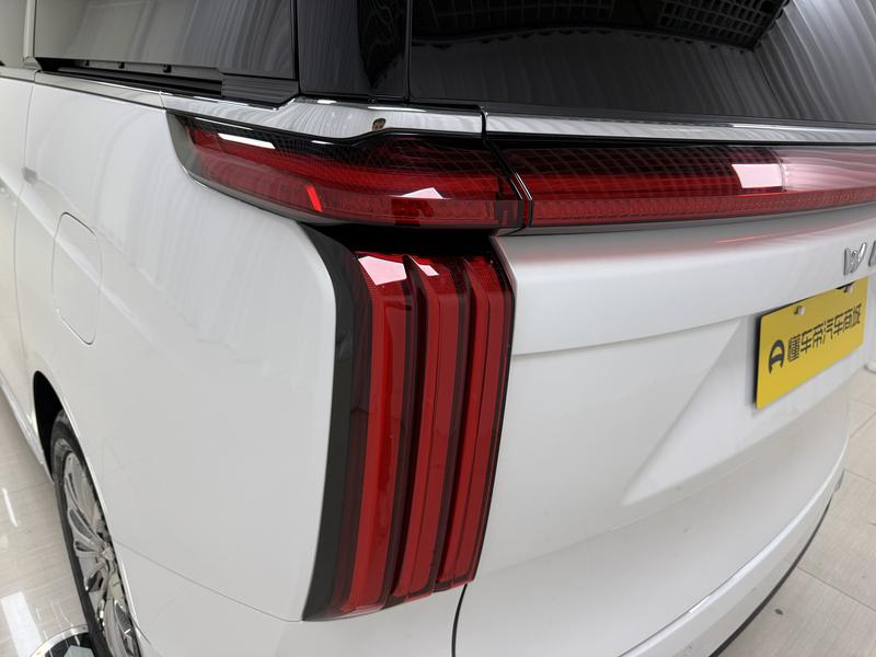 WEY 高山 PHEV 2023