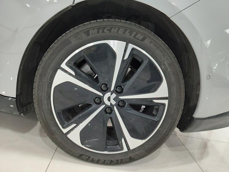 NIO NIO ET5 2025