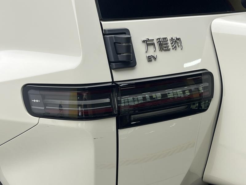 Fangchengbao Titanium 3 2025