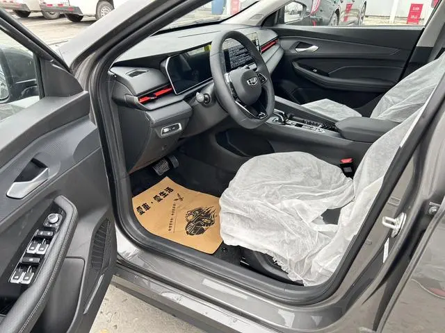 Geely Binrui Binrui COOL 1.5T DCT Longteng Edition