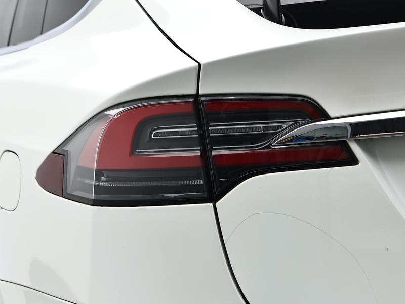 Tesla Model X 2017