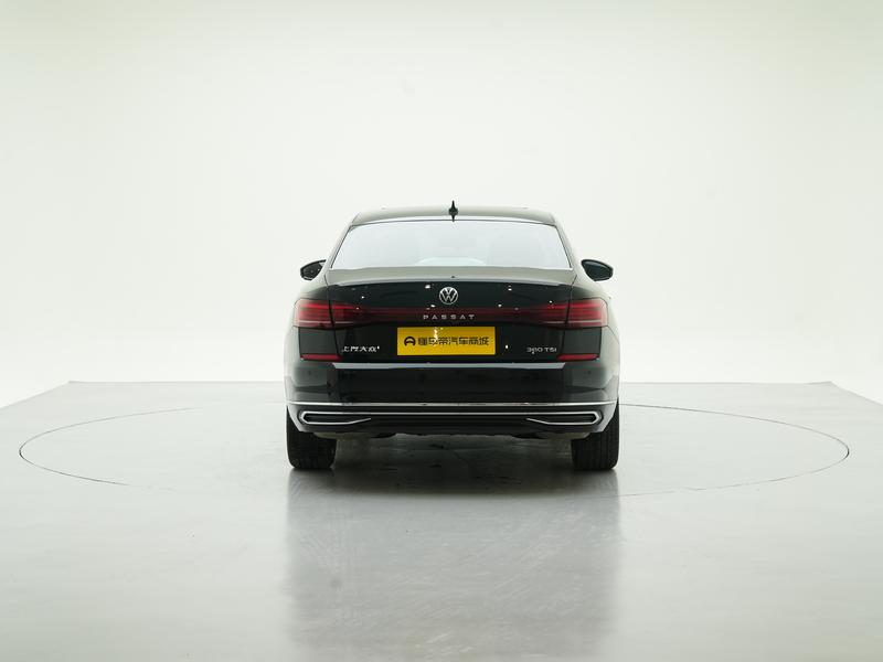Volkswagen Passat 2024