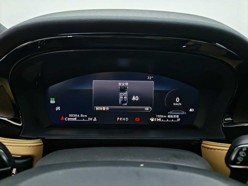 Lincoln adventurer 2022