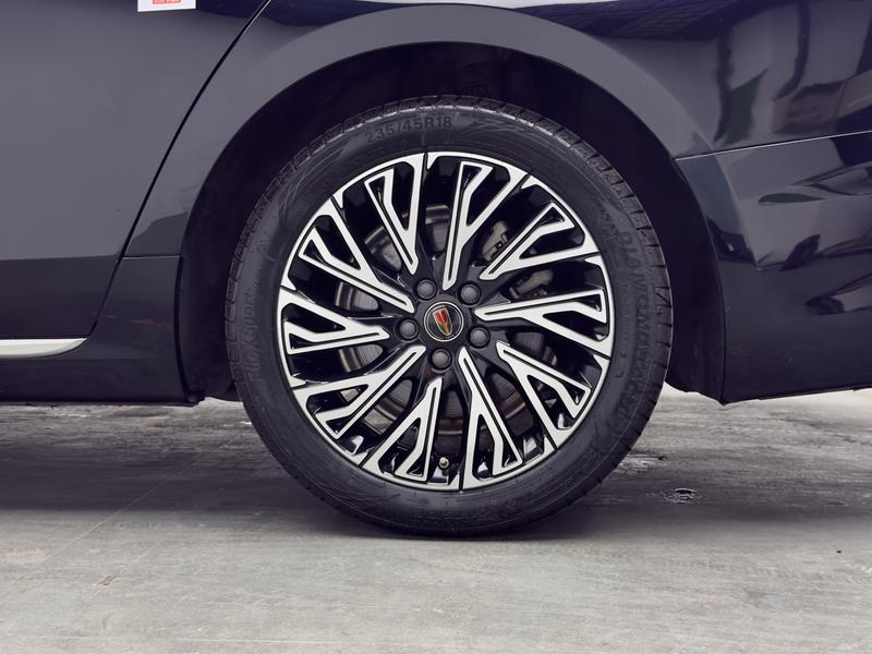 Hongqi Red Flag H5 2024