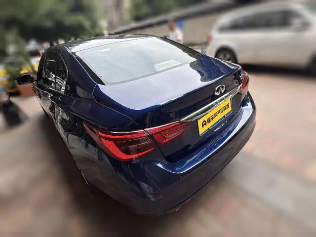 Infiniti Infiniti Q50L 2.0T Yixiang Edition Country VI