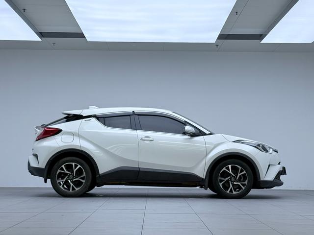 Toyota Toyota C-HR 2020