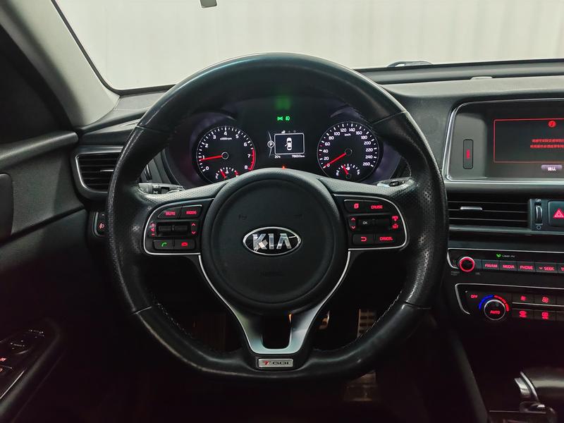 Kia Kia K5 2016